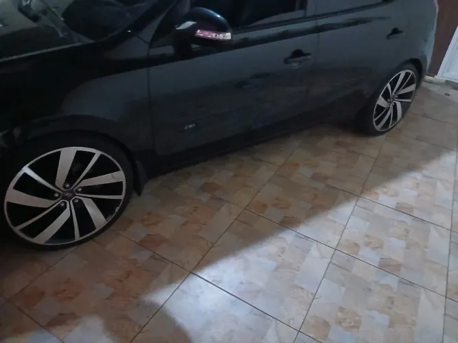 4 rodas aro 20 pneus novos,troco com roda e pneu do i30 17