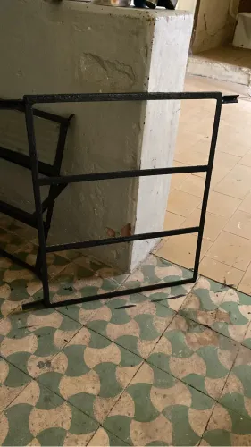 Janela para banheiro de ferro