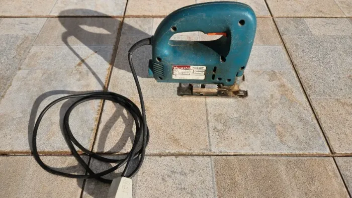 Serra Tico Tico elétrica (220V) Makita N4360T