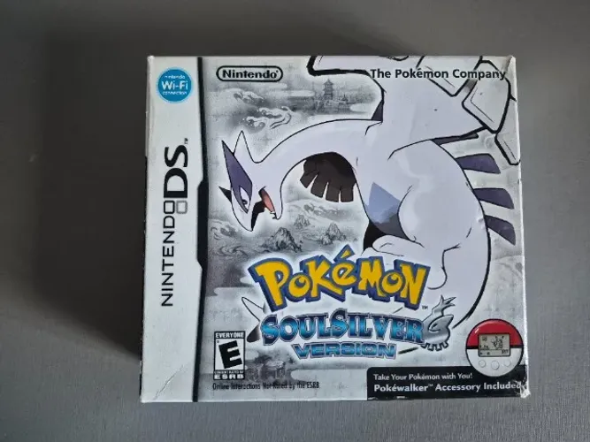 Pokémon Soul Silver Completo com Pokewalker