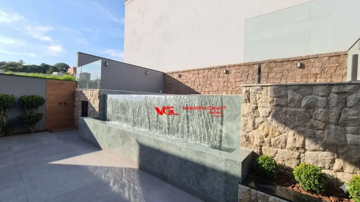 Esplêndido Sobrado com 3 suítes à venda, 327 m² por R$ 3.400.000 - Condomínio Villa Sapeza