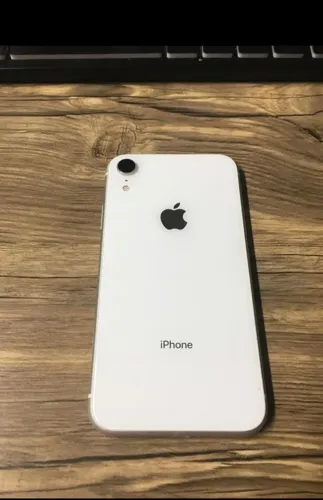 iPhone XR 64gb branco
