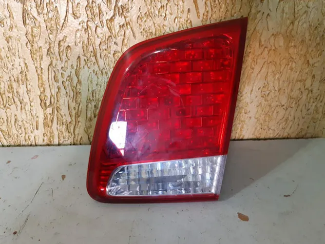 Lanterna direita Kia Sorento 2009/2010/2011/2012/2013
