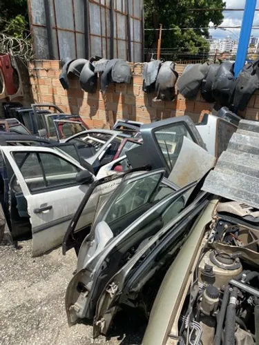 Diversas portas dianteiras e trazeira nacional e importado  diversos carros