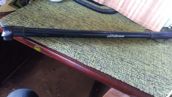 Bomba usada para bicicleta funcionando