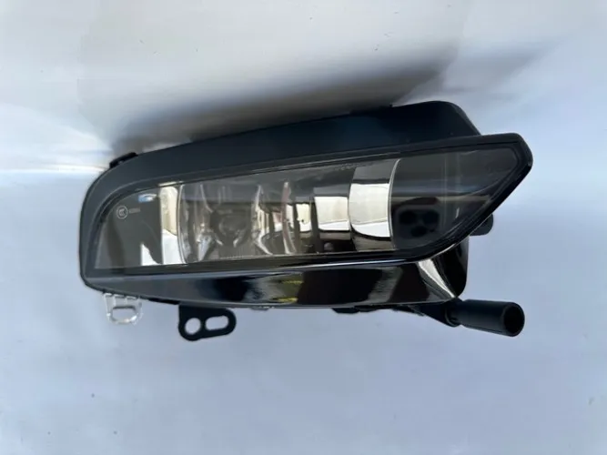 Farol de Milha Direito Audi A3 Hatch 2013 2014 2015 2016
