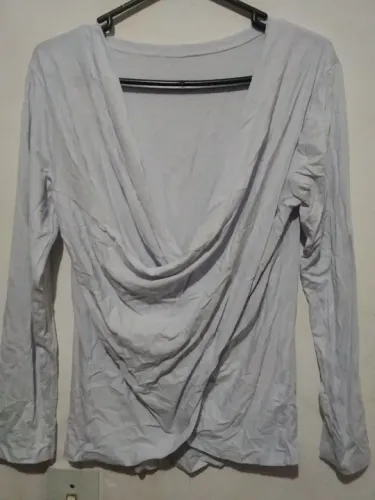 Blusa transpassada branca
