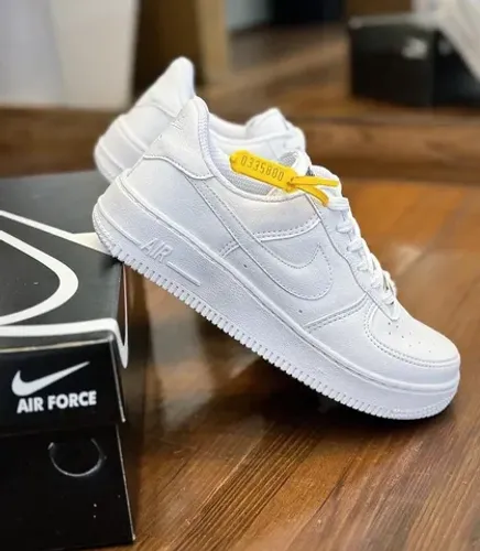 Tênis Nike Air Force