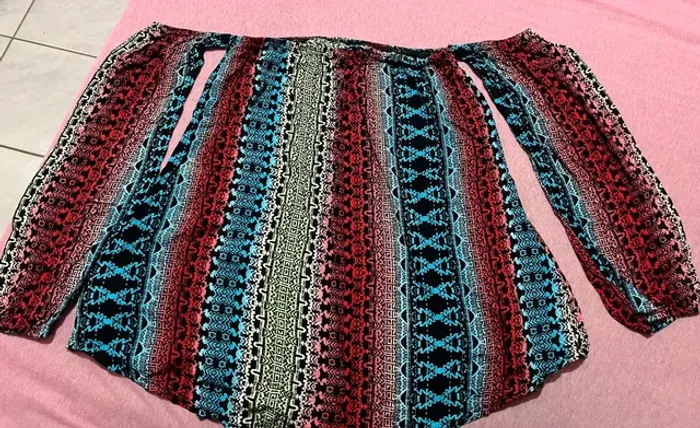 Blusa colorida TAM M 