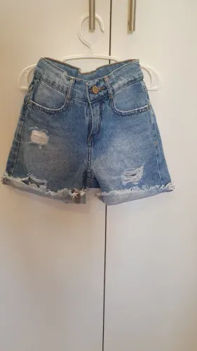 Bermuda jeans tamanho 6 hering