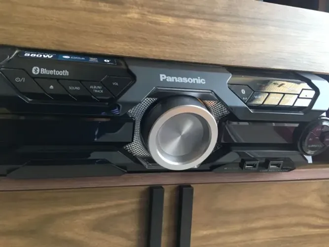 Mini System Panasonic 580W - SC-AKX520