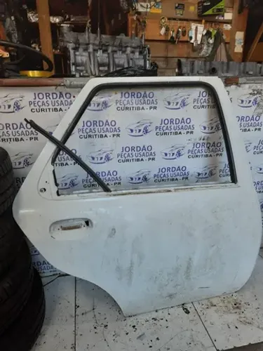 Porta Fiesta traseira direita.