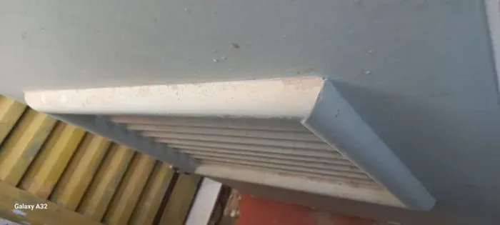 PORTA DE BANHEIRO 2.08 X 0.59 COM FECHADURA E CHAVE SEM DETALHES 