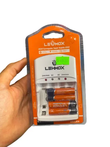 Carregador de Pilhas Leomox Super Rápido