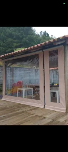 Toldo retrátil para comércio