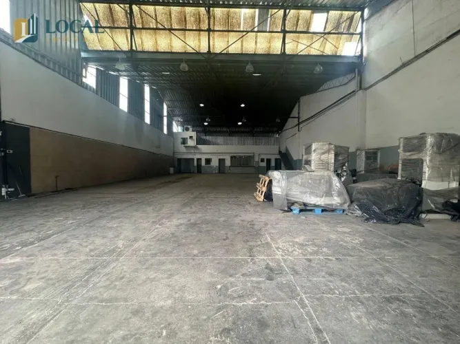 Galpão para alugar, 485 m² por R$ 12.550,00/mês - Mariano Procópio - Juiz de Fora/MG