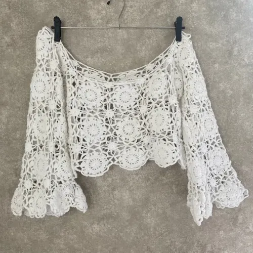 Blusinha Cropped Rendada Branca Manga 3/4 Tamanho P-M