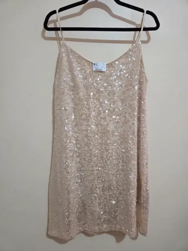 Vestido paetê - BlueSteel/Renner - Tamanho M - NOVO (c/ etiqueta)