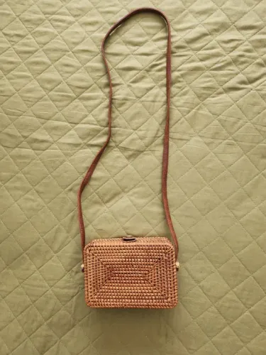 Bolsa de bambu retangular transversal 