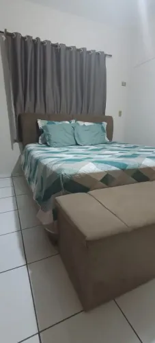 Cama box King size bipartida com Cabeceira. Super barato!! de 1900 por mil reais!!
