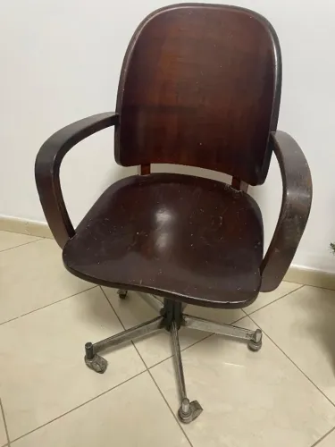 Cadeira giratória madeira giroflex