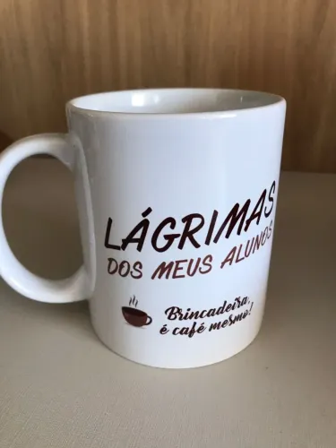 Caneca Lágrimas dos meus alunos nova