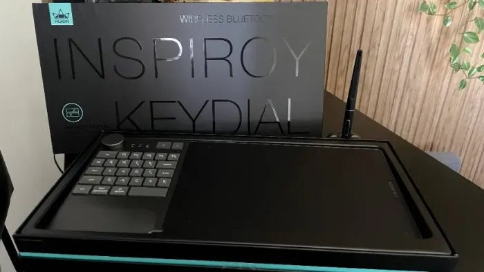 Mesa digitalizadora Huion Keydial Inspiroy KD200