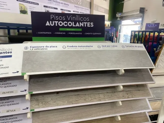 Piso Vinílico Autocolante - várias estampas