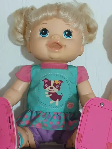 Boneca Baby Alive Anda de Verdade