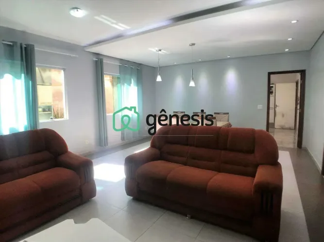 Casa de 04 quartos à venda no bairro Vista Alegre / Belo Horizonte/MG - R$650.000,00