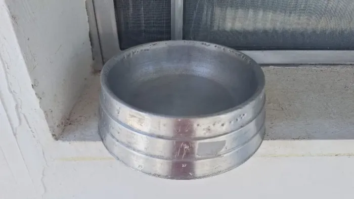 Comedouro/bebedouro de alumínio pesado