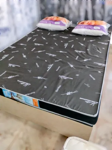 CAMA CASAL COM COLCHÃO 100% ESPUMA