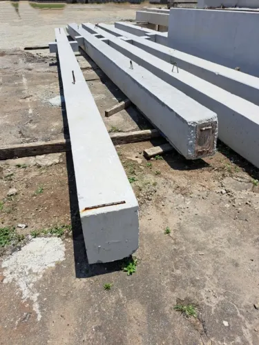Pilar de concreto prémoldado, para galpão
