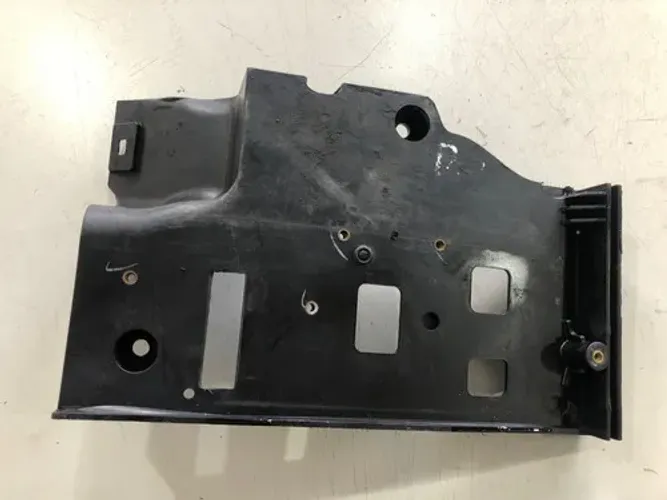 Suporte Da Bateria D. Direita Range Rover 3.0 4x4 2013 0950