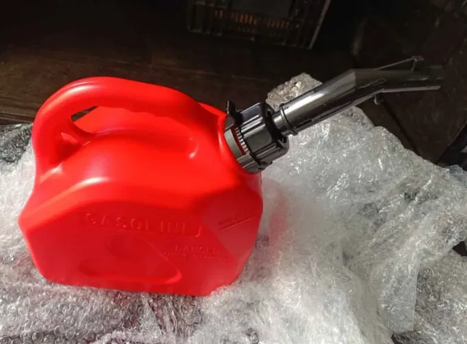 Galão de Gasolina 5 Litros Americano