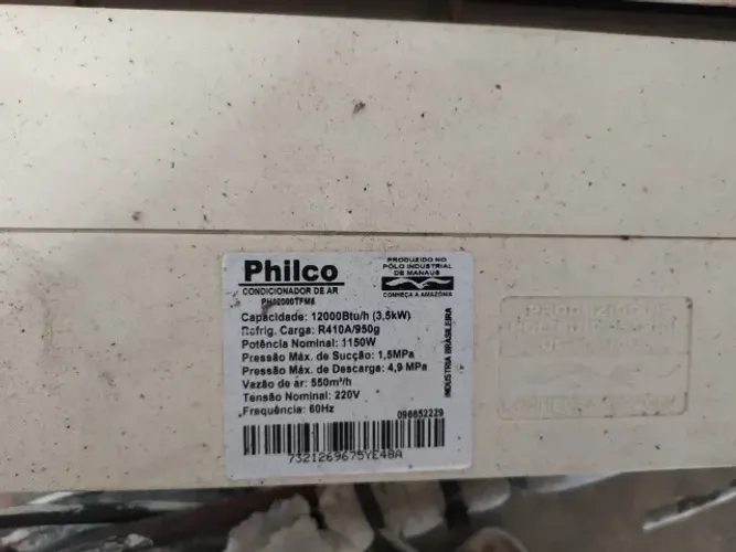 Vendo - Ar Condicionado Split 12.000 btus - foi tirado uncionando - porem nao tava gelando