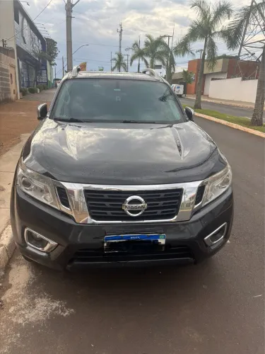 Nissan Frontier LE CD 4X4 2.3 Bi-TB Diesel Aut. 2021