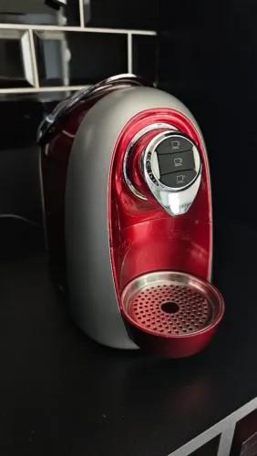 Máquina de Café espresso Três Corações muito Nova