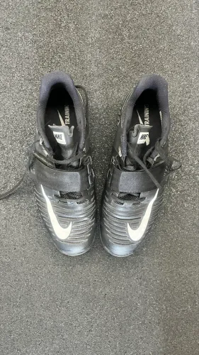 SAPATILHA NIKE ROMALEOS 3