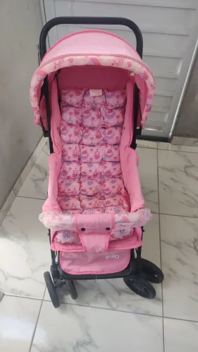 Carrinho de Bebê Rosa
