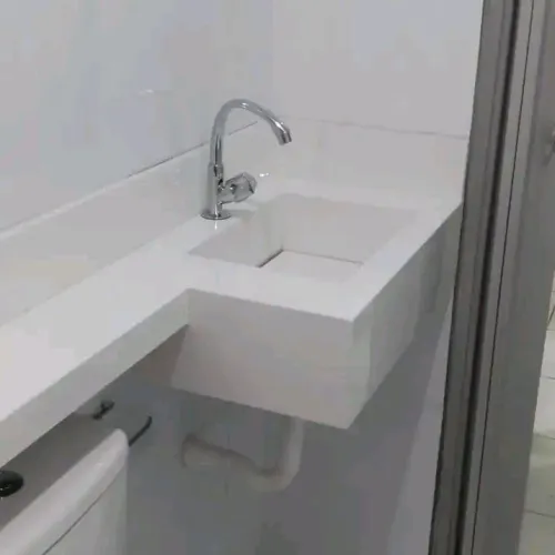Pia para banheiro em porcelanato