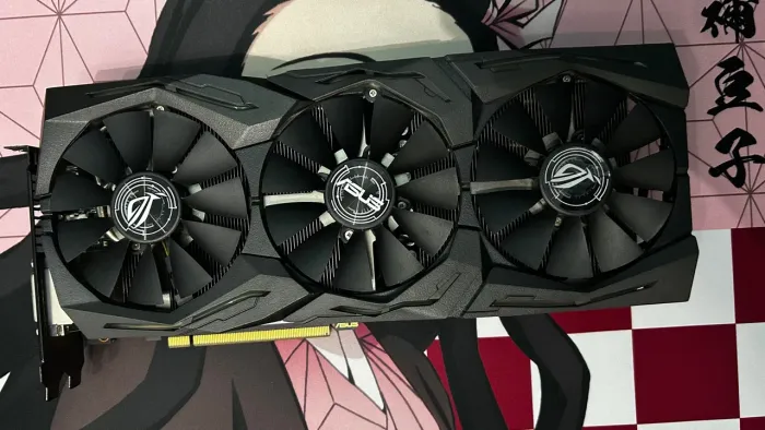 Placa de Vídeo ASUS ROG STRIX 1080TI 11gb (COM DEFEITO)!!!