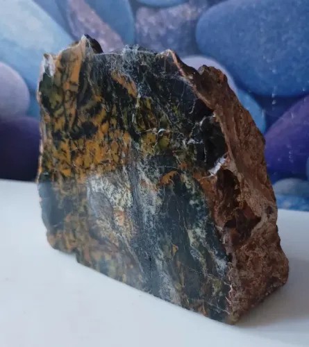 Pedra Opala Verde Pistachio serrada decoração 764g