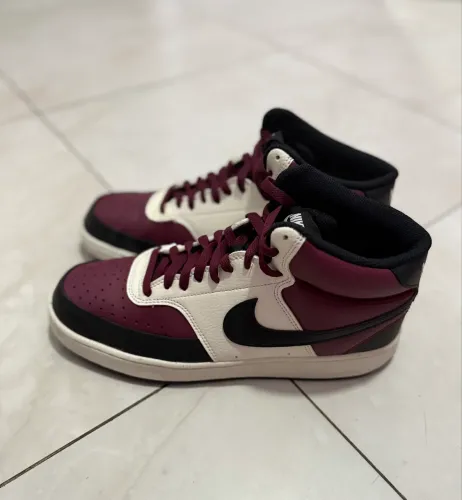 Tênis Nike Court Vision Mid - Tamanho 41
