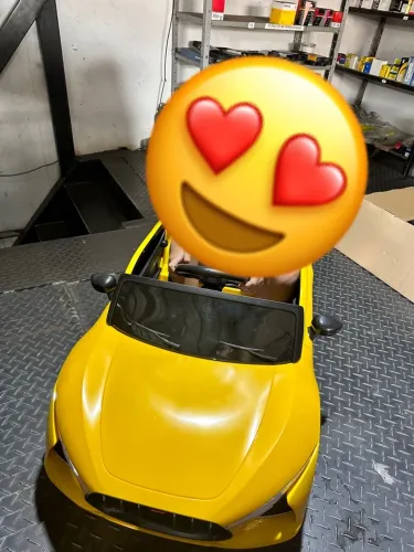 Carro Elétrico Infantil Amarelo