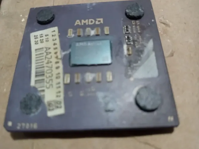 Processador AMD Athlon A1333AMS3C FSB 133