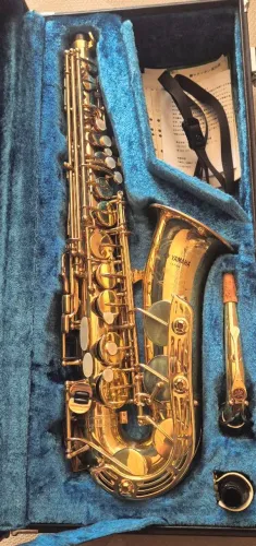 Sax alto yamaha yas 61, purple logo, profissional