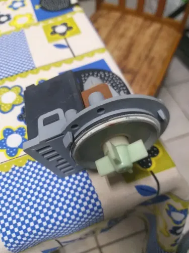 Bomba d'água da maquina de lavar roupa Brastemp/Consul 220v