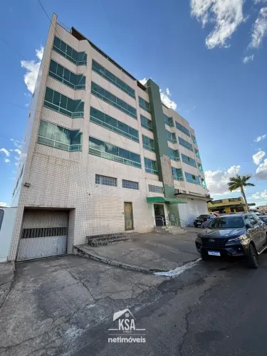 Alugo ótimo Apartamento 2 quartos no Centro de Luziânia