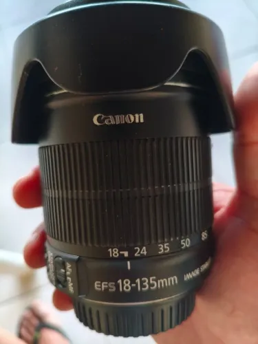 Máquina fotográfica Canon